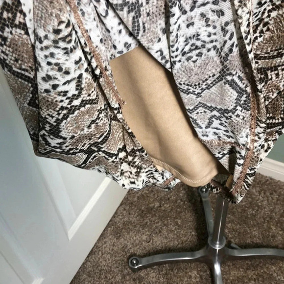 POPULAR 21 Animal Print Dress - Picture 4 of 8